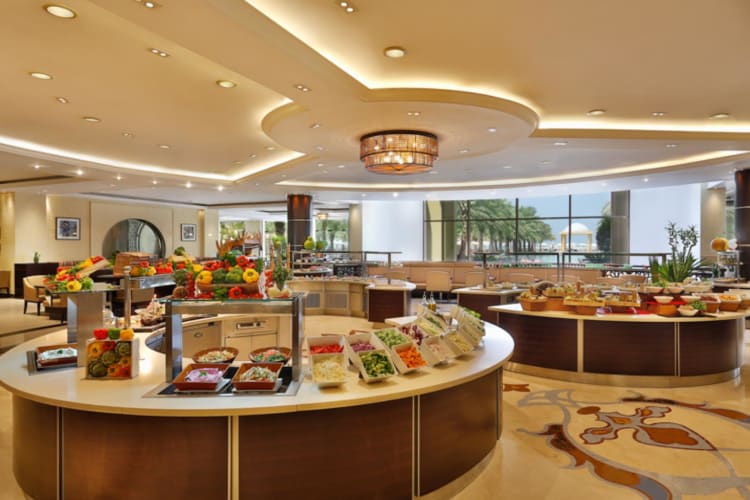 Maarit Restaurant 01